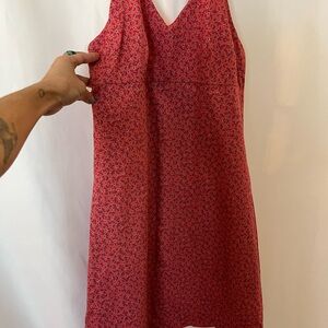 J.Crew VINTAGE Red Floral tie-neckline V-neck dress
